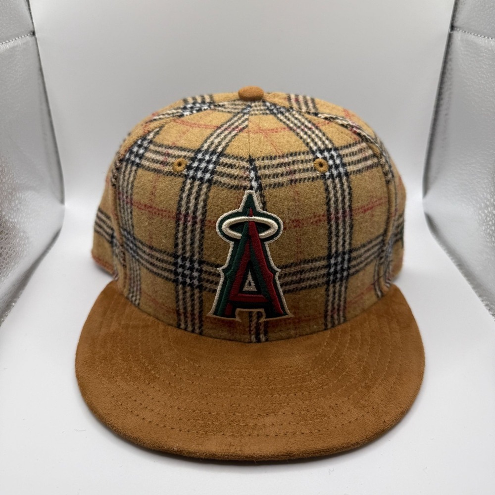 New Era 59FIFTY Los Angeles Angels Burberry Plaid Fitted Hat Size 7